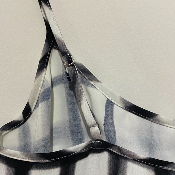 Wilfred Free Divinity Top Camisole 90s Style Tank Empire Waist Plaid Aritzia - Picture 7 of 13